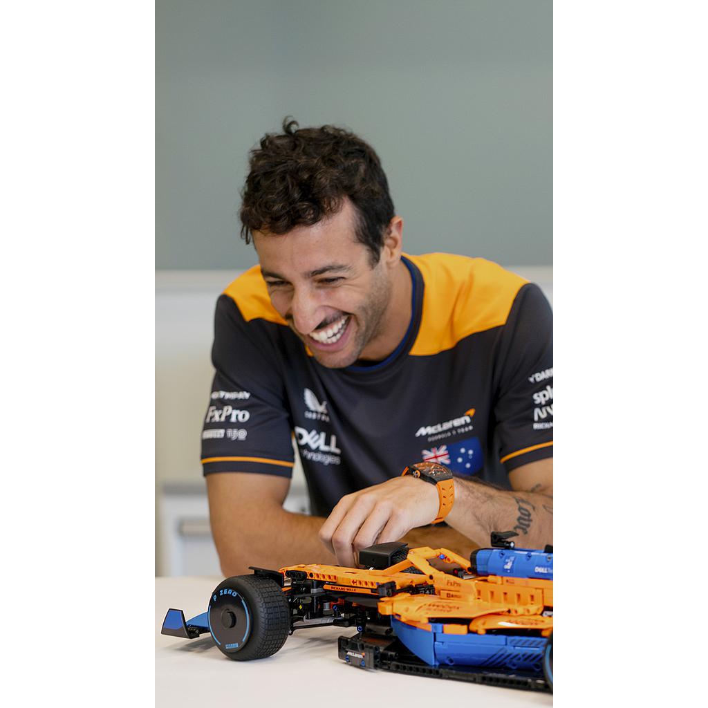 LEGO TECHNIC Race Car McLaren Formula 1